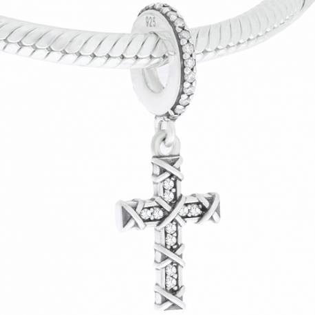 colgante cruz con piedras